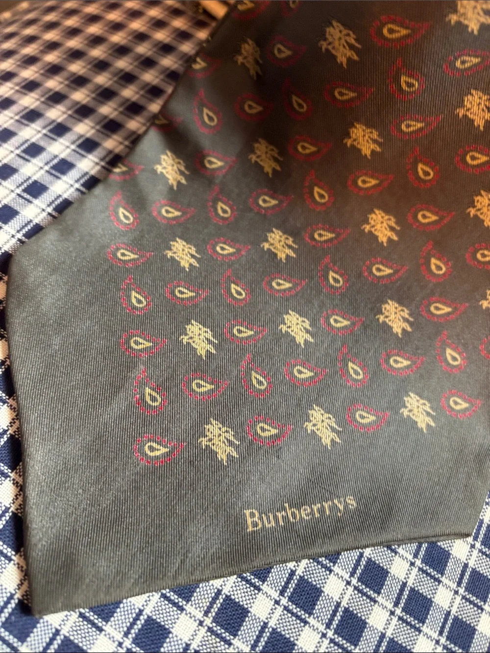 Burberry vintage Olive Paisley-Accent Silk Scarf